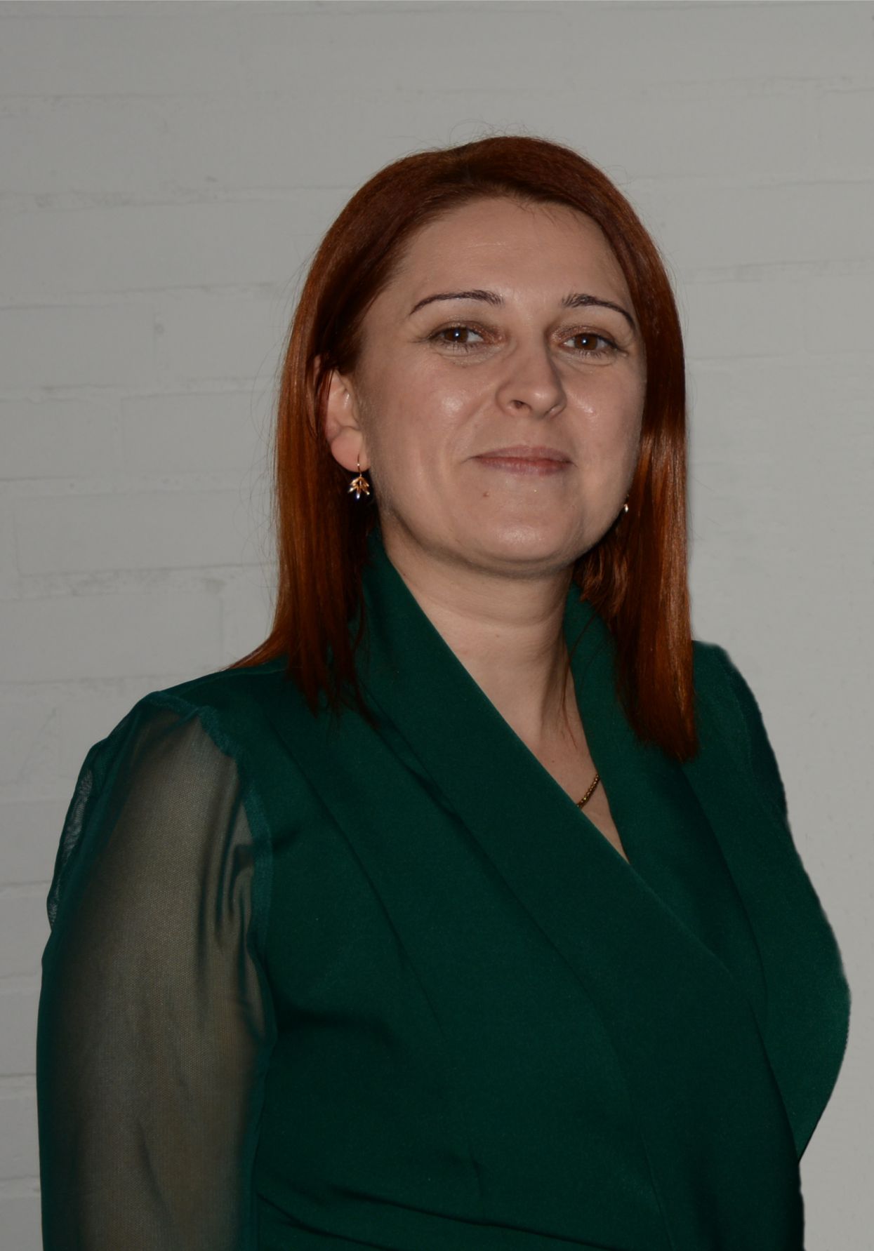 Dr. Sass Enik
